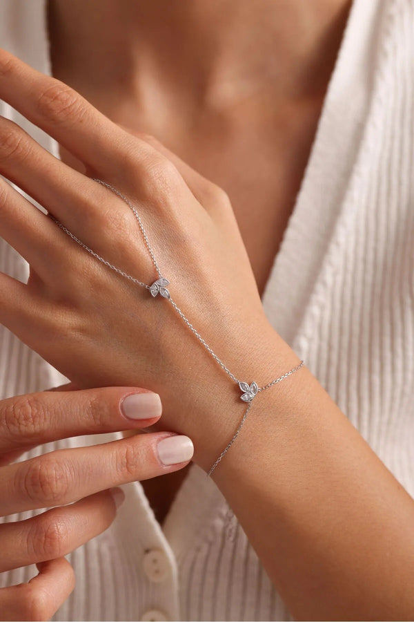 925 Ayar Gümüş Rodyum Kaplama Lotus Çiçeği Şahmeran Bileklik